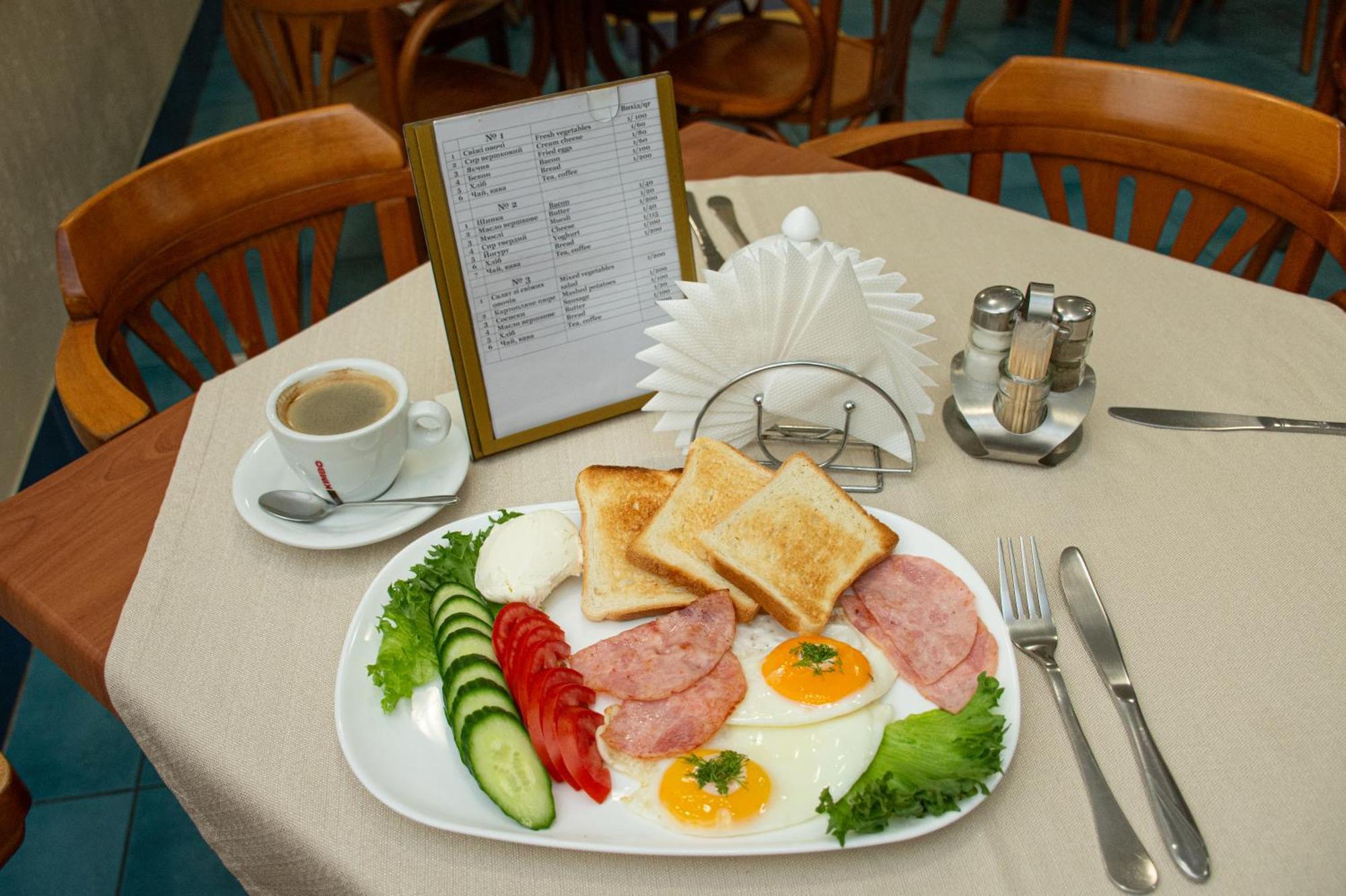 Kremin Hotel Kremenchuk Luaran gambar