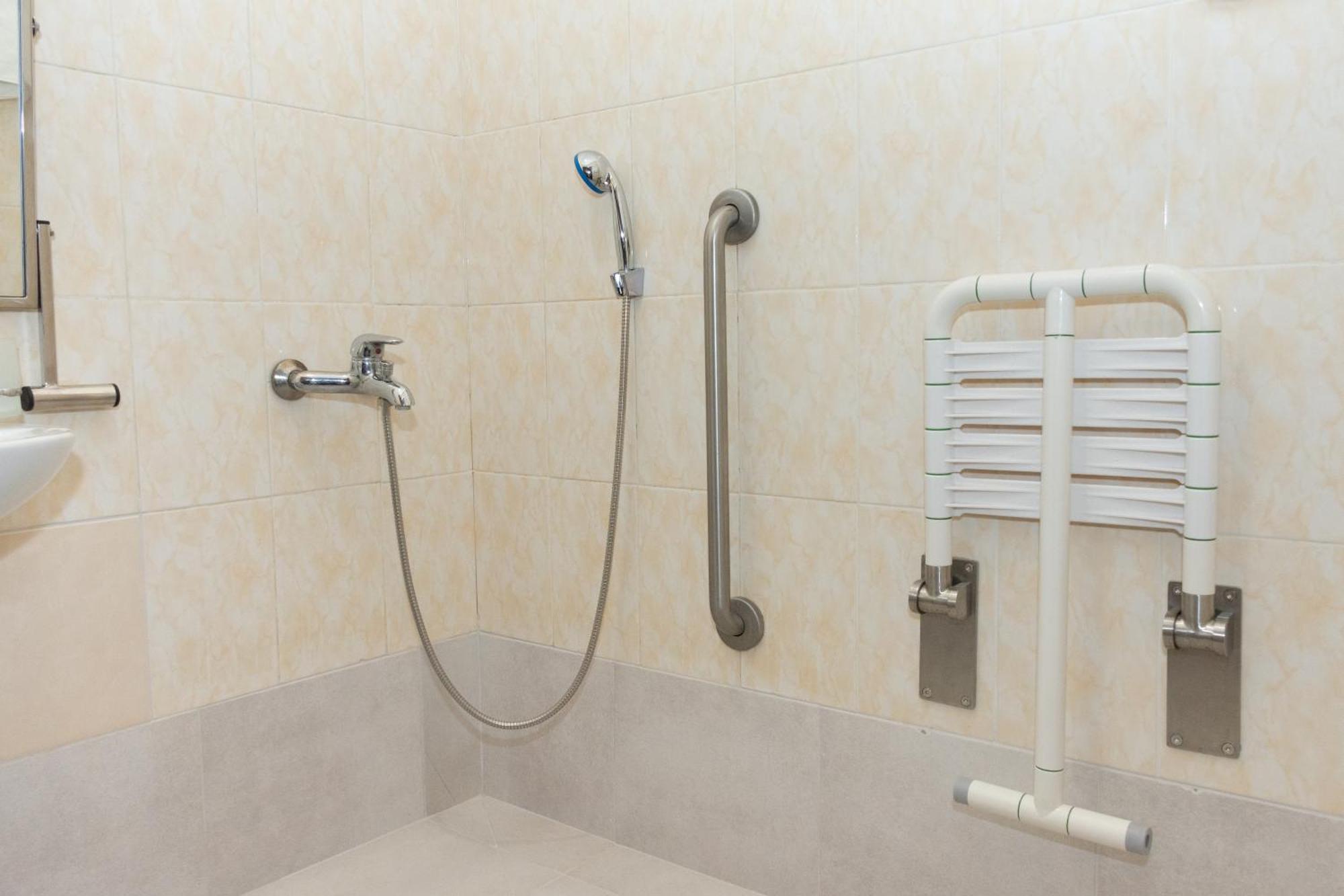 Kremin Hotel Kremenchuk Luaran gambar