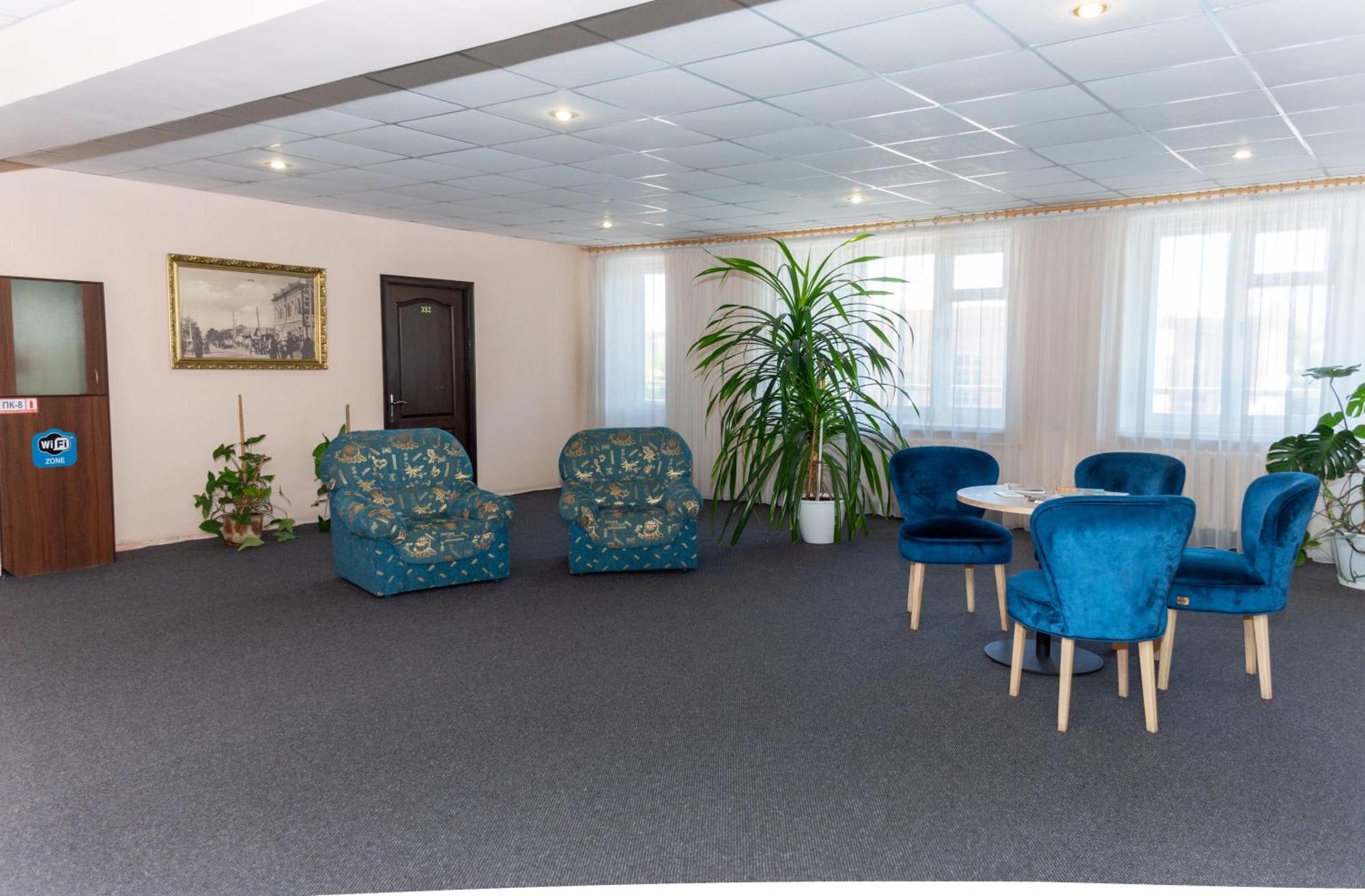 Kremin Hotel Kremenchuk Luaran gambar