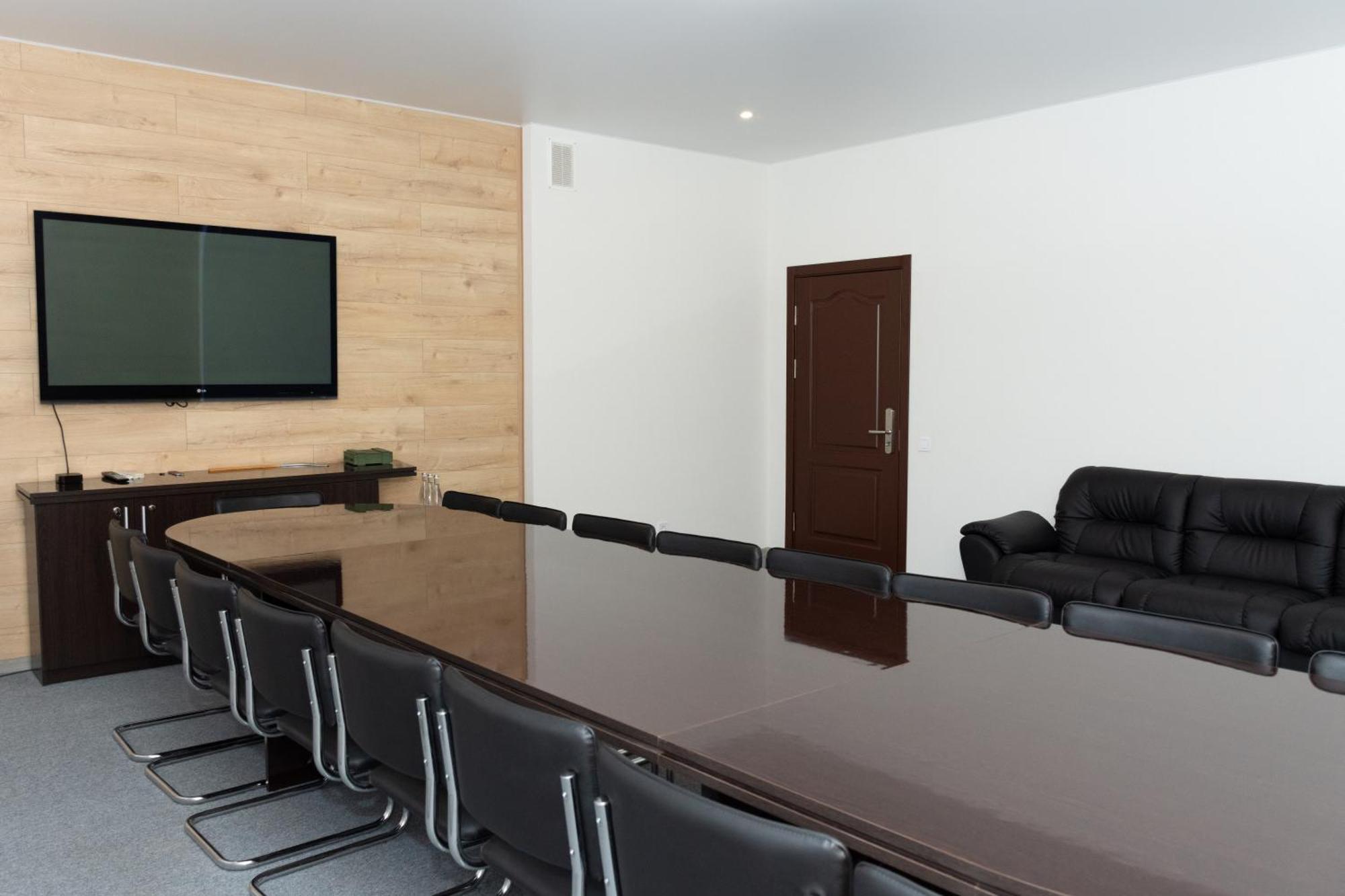 Kremin Hotel Kremenchuk Luaran gambar