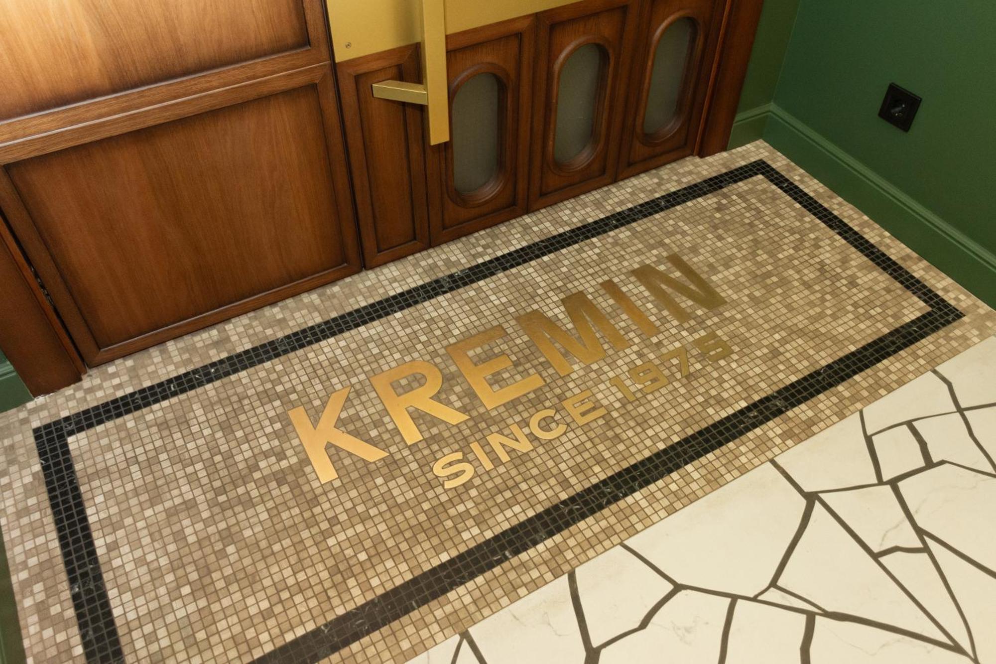 Kremin Hotel Kremenchuk Luaran gambar