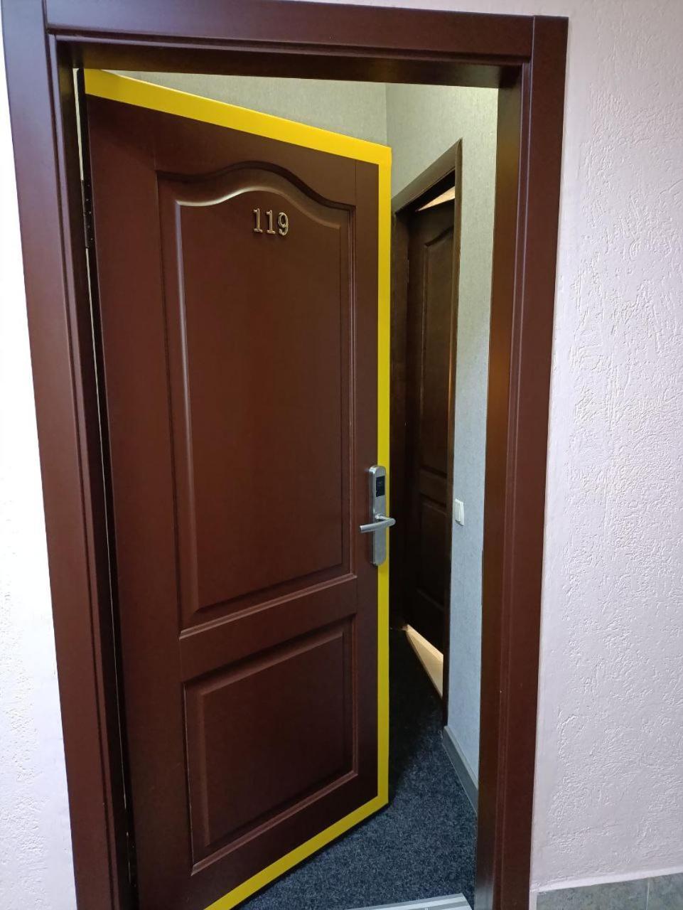 Kremin Hotel Kremenchuk Luaran gambar