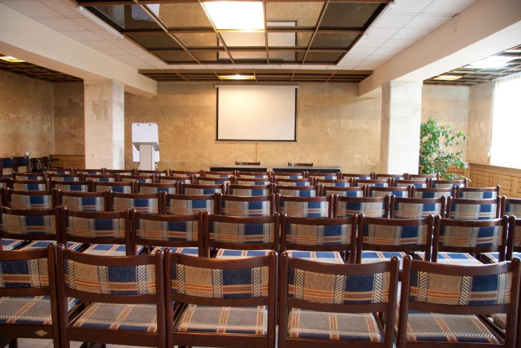 Kremin Hotel Kremenchuk Luaran gambar
